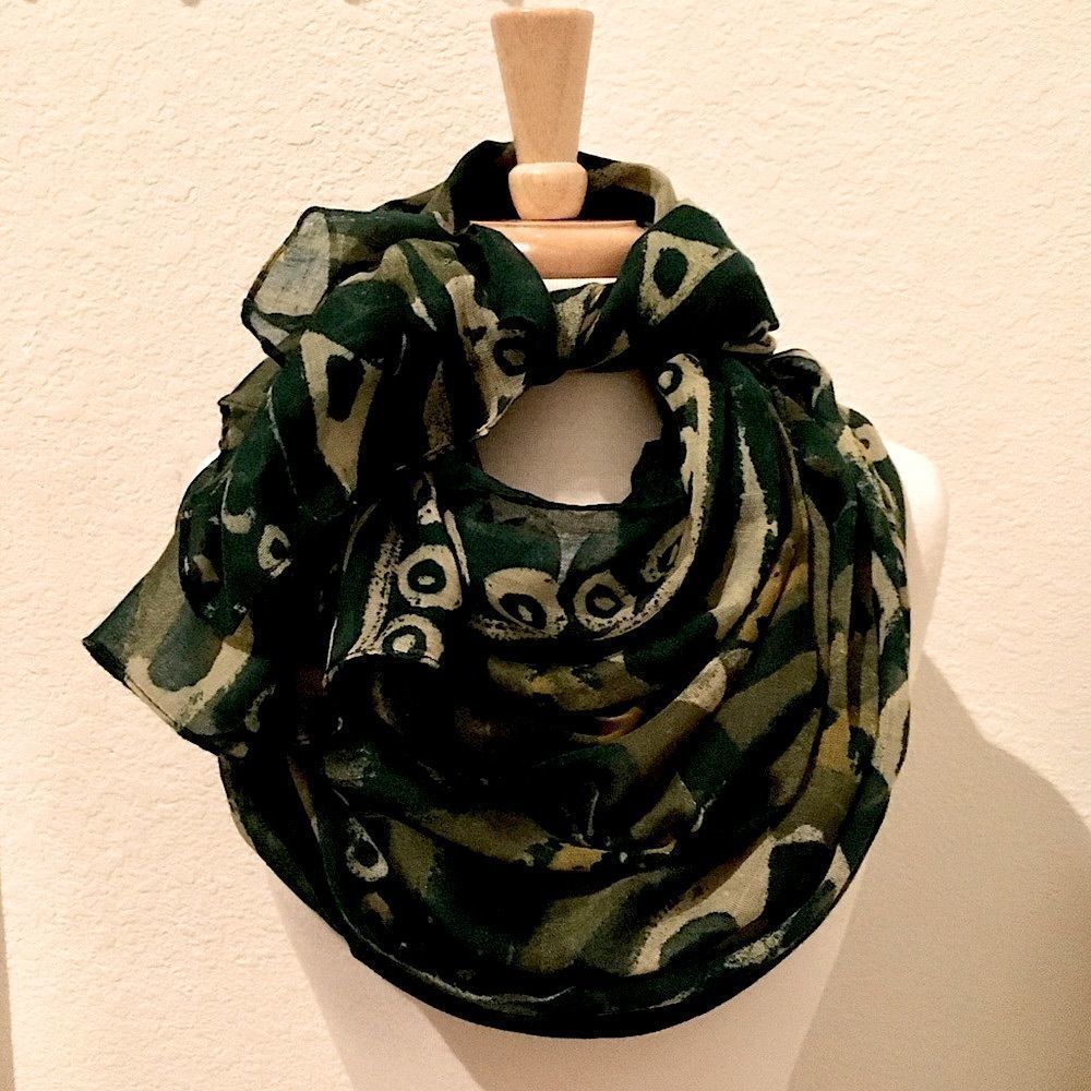 Artsy Tribal Graphic Print Versatile Wrap Scarf